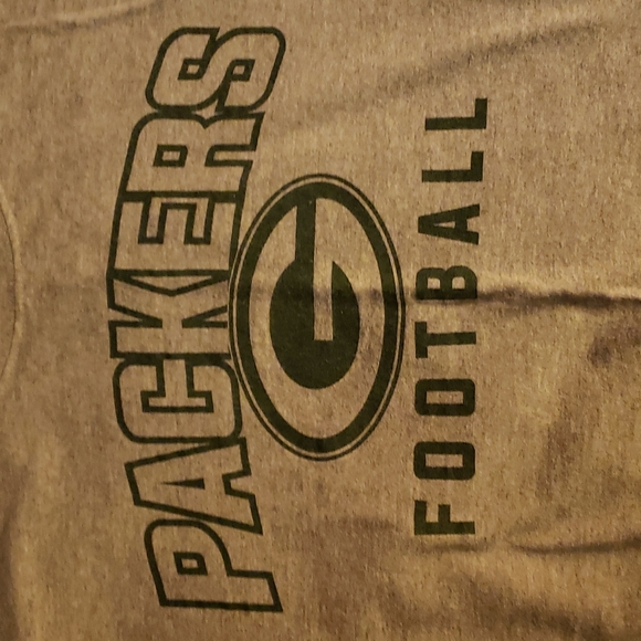 Green Bay Packers Football Shirt - Picture 2 of 3